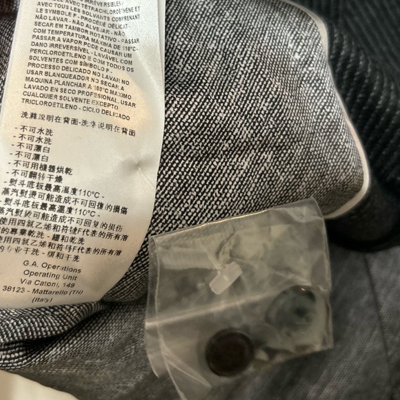 ⭐️Giorgio Armani Cashmere Blazer Striped⭐️ - Picture 4 of 5